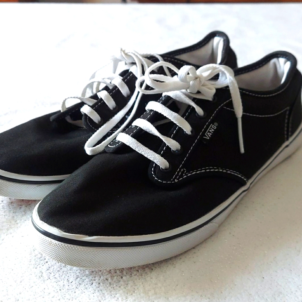 Vans Black Low Top Women's size 9.5 canvas shoes